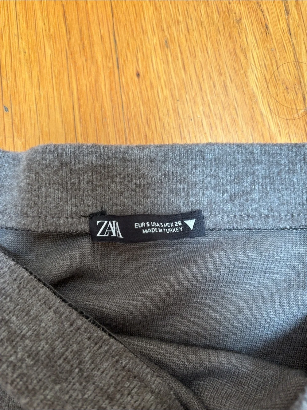 Zara Classic Grey Knit Pencil Skirt Size S